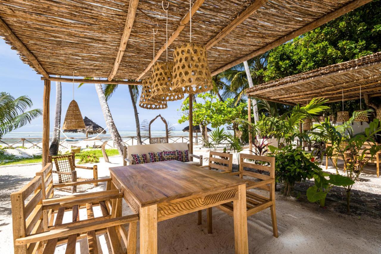 Kima Serviced Beach House & Suites Bwejuu Exterior foto